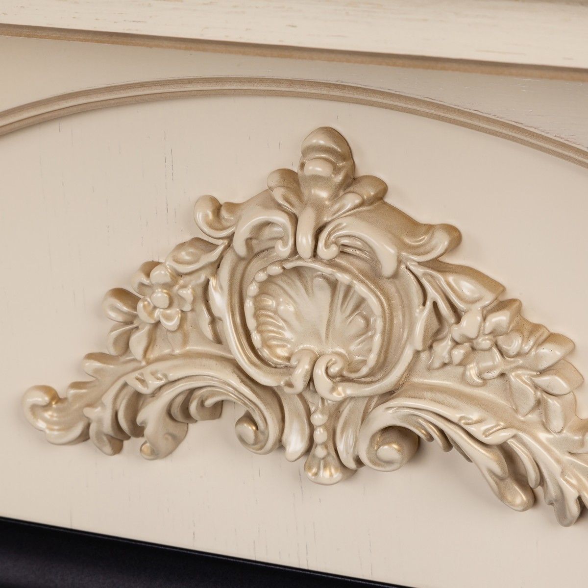 Электрокамин Athena WT с очагом Fobos Lux Brass. Габариты (ШxВxГ) 98x97x30 см Электрокамин Athena WT с очагом Fobos Lux Brass. Габариты (ШxВxГ) 98x97x30 см