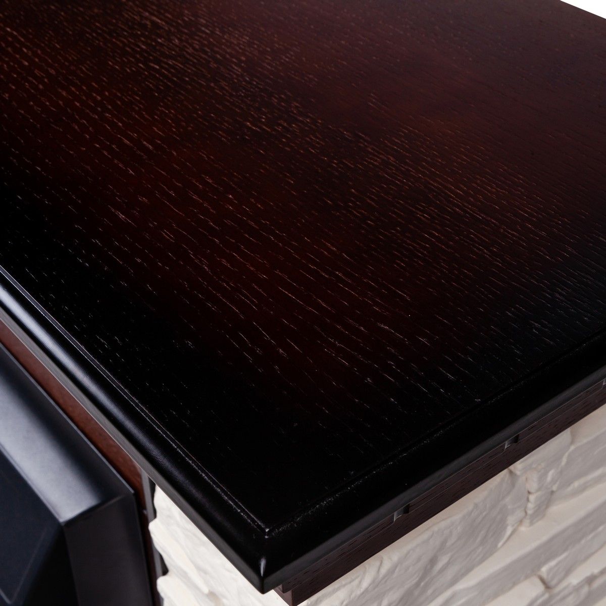 Электрокамин Elford AO с очагом Fobos Lux Black RC. Габариты (ШxВxГ) 98x97x30 см Электрокамин Elford AO с очагом Fobos Lux Black RC. Габариты (ШxВxГ) 98x97x30 см