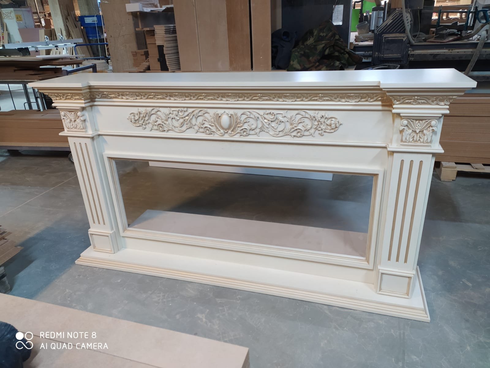 ЕЛИЗАВЕТА (цвет на выбор: белая эмаль, белая с золотой патиной, бежевая с золотой патиной) / ELIZAVETTA / с очагомFreeSpace 50" Размеры, мм: 1820 (ш) х 990 (в) х 380 (г) ЕЛИЗАВЕТА (цвет на выбор: белая эмаль, белая с золотой патиной, бежевая с золотой патиной) / ELIZAVETTA / с очагомFreeSpace 50" Размеры, мм: 1820 (ш) х 990 (в) х 380 (г)